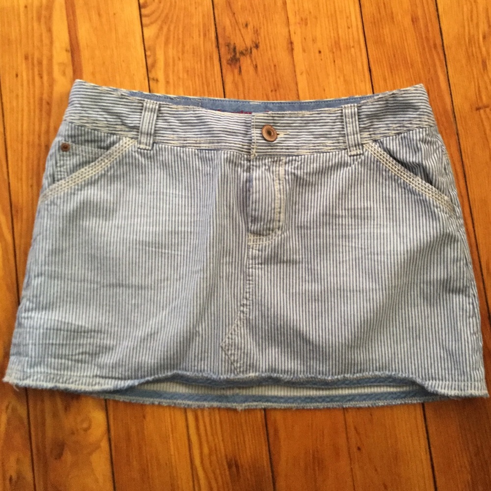 Striped blue American Eagle skirt